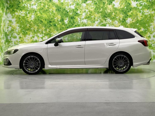 レヴォーグ1.6 STI スポーツ アイサイト 4WD