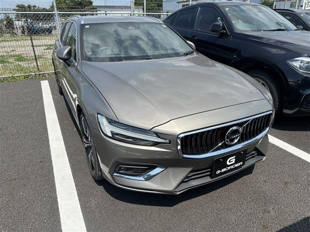 V60T5 インスクリプション