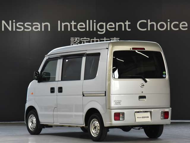 NV100クリッパーDX ハイルーフ 4WD