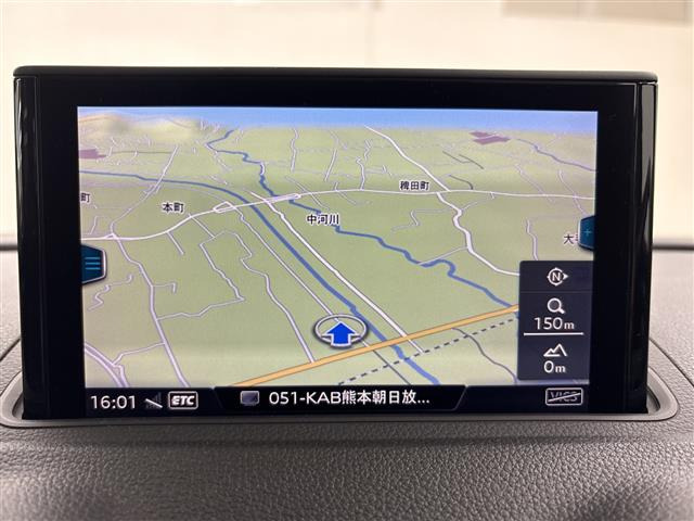 A3セダンSライン テクノリミテッド