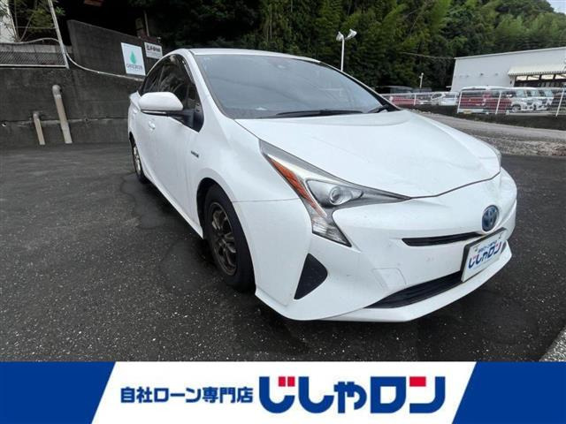 プリウス1.8 S