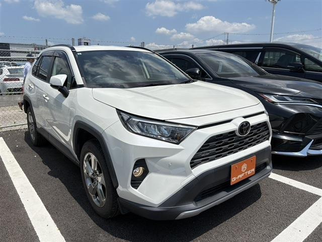 RAV42.0 G 4WD