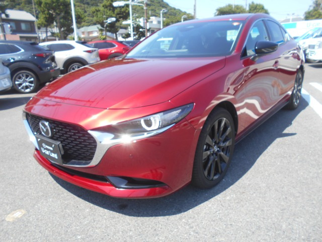 MAZDA3セダン