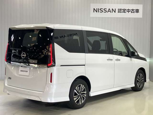 セレナ2.0 ハイウェイスターV
