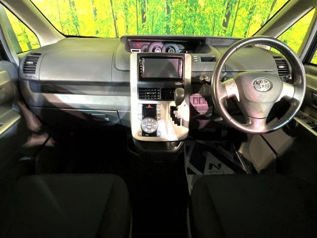 ヴォクシー2.0 ZS 煌II