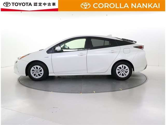 プリウス1.8 S セーフティ プラス