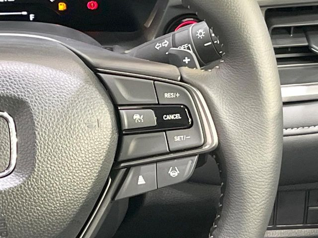 �y���[�_�[�N���[�Y�R���g���[���z�������H�ł̒��������s���y��!!�����ő��x��ۂN���[�Y�R���g���[�����A�Փˌy���V�X�e���ƘA�g���A�O���̎ԗ������m���ĎԊԂ�ۂ悤�ɑ��x���߂��Ă���܂�!!