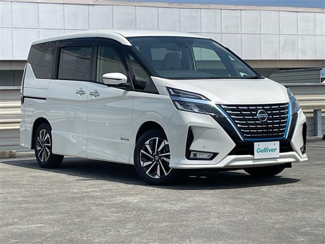 セレナ1.2 e-POWER ハイウェイスターV