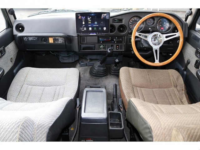 ランドクルーザー604.0 GX 4WD