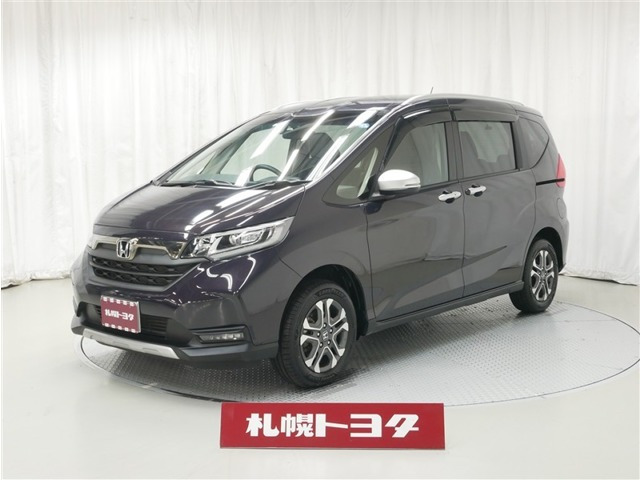 フリード1.5 ハイブリッド クロスター 4WD