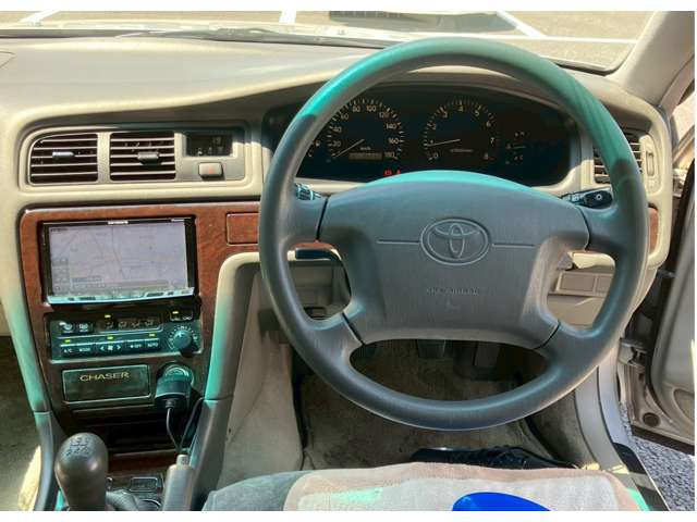 �C�ɂȂ邨�Ԃ�����܂�����E�̓d�b�ԍ����璼�ڂ��X�ɂ��₢���킹���������B�x�����@����ԗ����A��Ԃ܂łȂ�ł������������Ē����܂��B�X�^�b�t�ꓯ���A�����҂����Ă���܂��B