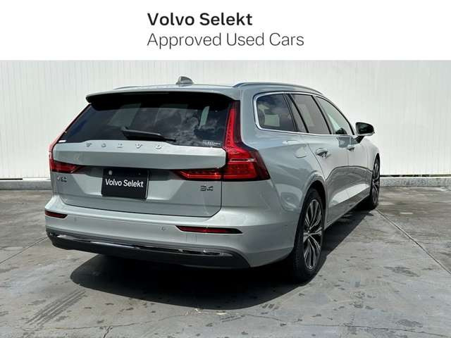 V60ウルトラ B4