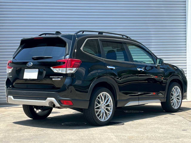 フォレスター2.0 アドバンス 4WD