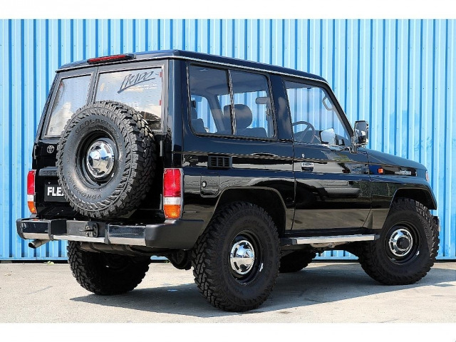 ランドクルーザープラド3.0 SXワイド ディーゼル 4WD