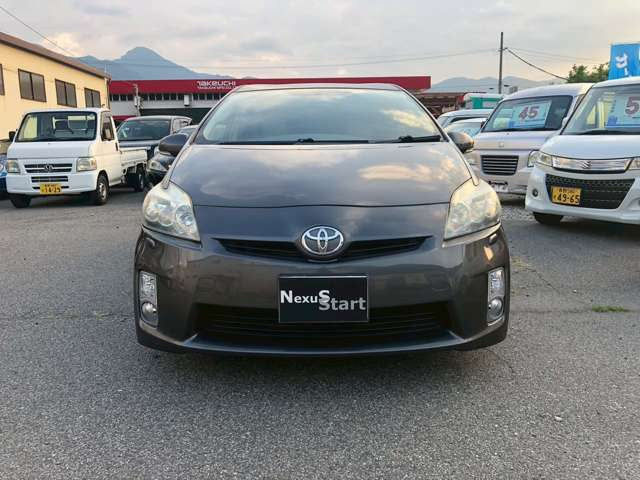 プリウス1.8 S LEDエディション