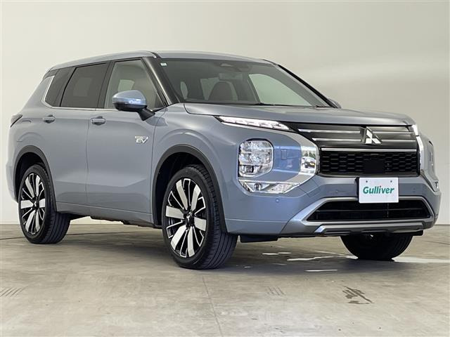 アウトランダーPHEV 2.4 P エグゼクティブ パッケージ 4WD