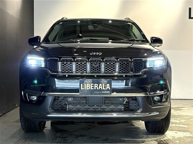コマンダー2.0 リミテッド ディーゼル 4WD