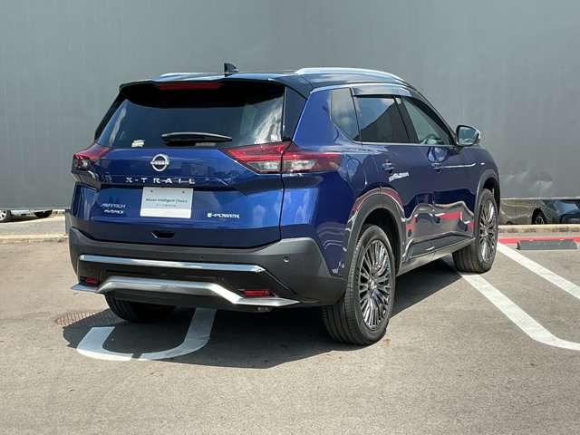 エクストレイル1.5 AUTECH アドバンスド パッケージ e-4ORCE 4WD