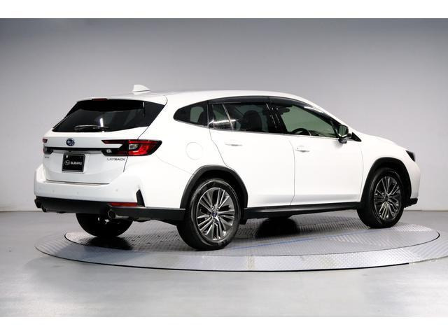 レヴォーグレイバック1.8 リミテッド EX 4WD