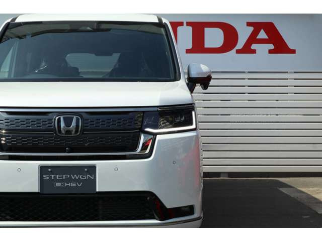 ステップワゴン2.0 e:HEV スパーダ 30周年特別仕様車