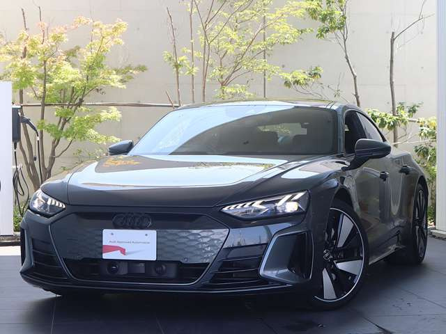 e-tron GT クワトロ4WD