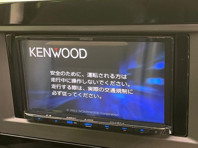 セレナ
