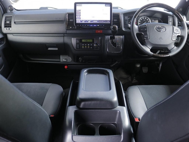 ハイエースバン2.8 スーパーGL ダークプライムII ロング ディーゼル 4WD