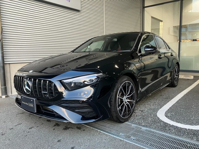 AクラスセダンAMG A35 4マチック 4WD