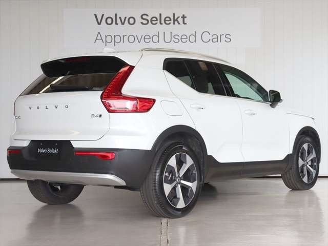 XC40ウルトラ B4 AWD 4WD