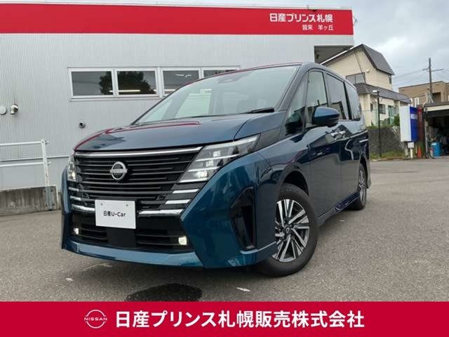 セレナ1.4 e-4ORCE ハイウェイスターV 4WD