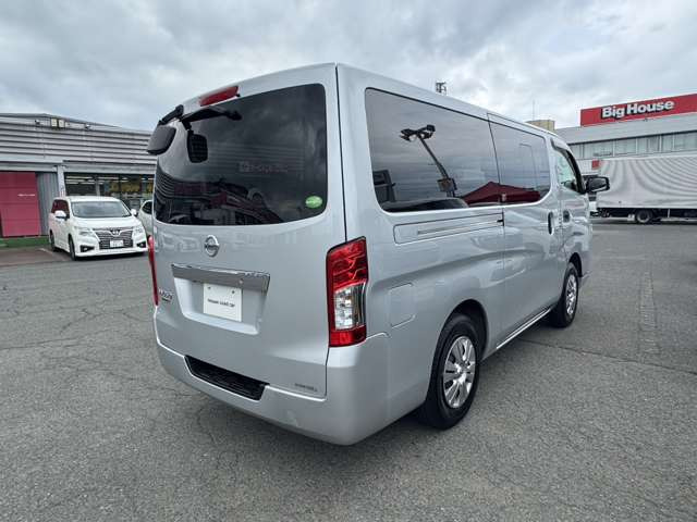 NV350キャラバン2.5 DX ロング ディーゼル 4WD