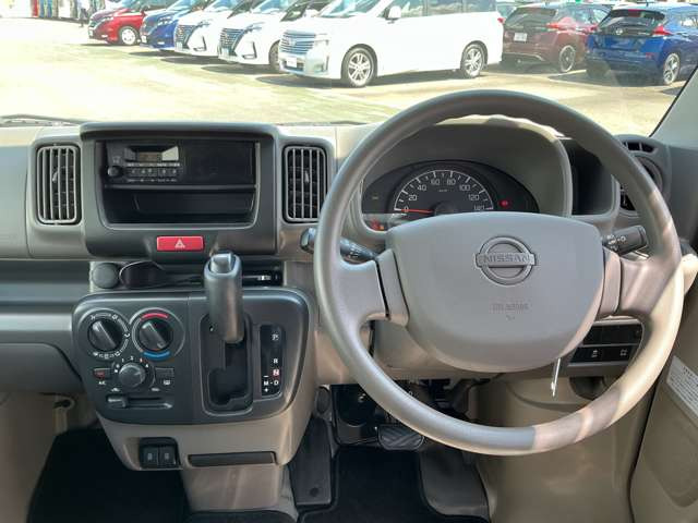 NV100クリッパーDX ハイルーフ 5AGS車