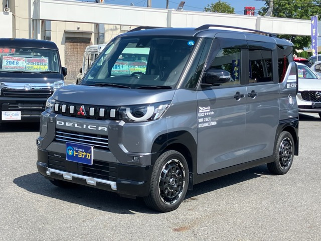 デリカミニT プレミアム 4WD