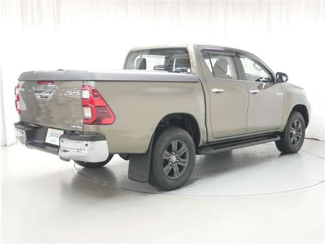 ハイラックス2.4 Z ディーゼル 4WD