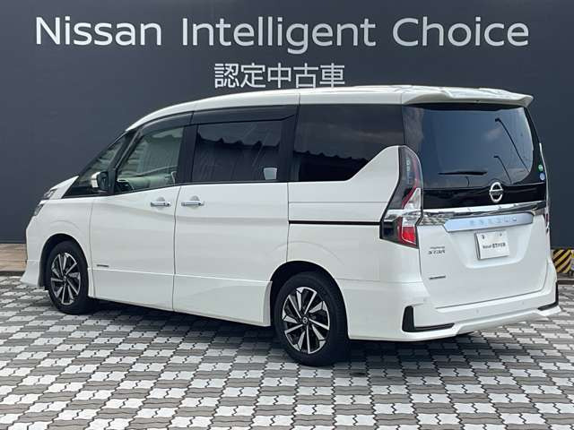 セレナ2.0 ハイウェイスターV