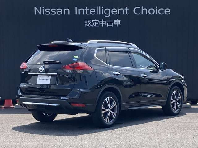 エクストレイル2.0 20Xi
