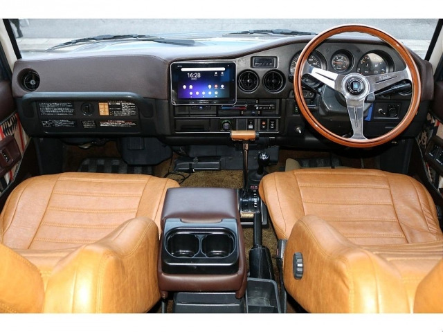 ランドクルーザー604.0 VX ハイルーフ ディーゼル 4WD