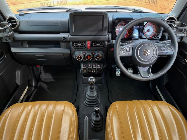 ジムニーシエラ1.5 JC 4WD