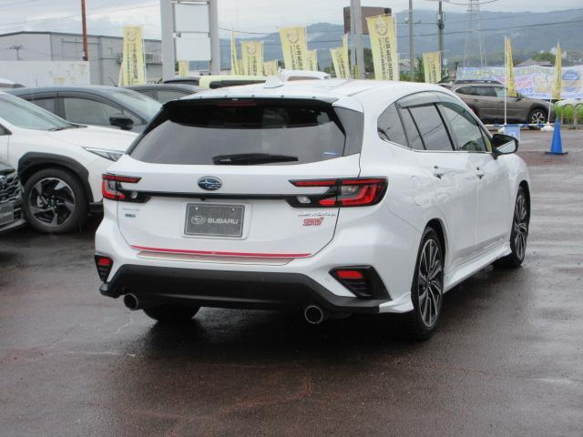 レヴォーグ2.4 STI スポーツR EX 4WD