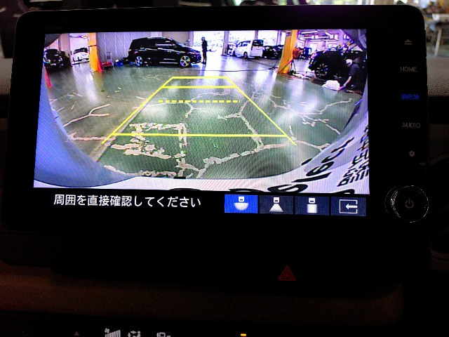 N-BOXファッションスタイル モノトーン
