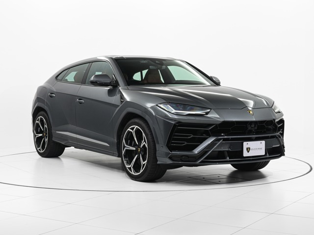 ウルス4.0 4WD