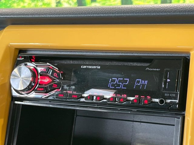 お好きな音楽を車内でお楽しみいただけます♪スピーカー交換・ウーハー追加などの音質向上や、最新ナビ・後席モニター等の取り付けも是非ご相談ください!