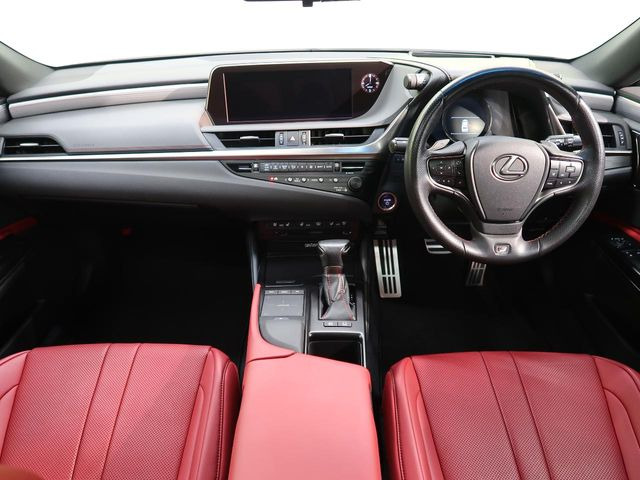 ES300h Fスポーツ