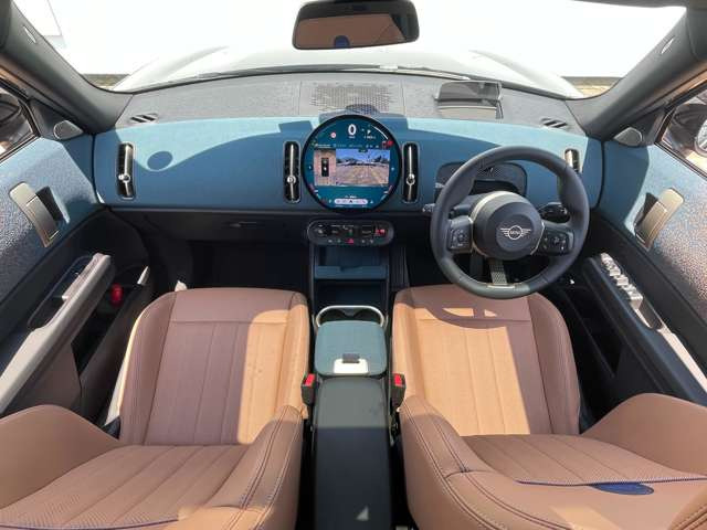 ミニカントリーマンS ALL4 DCT 4WD