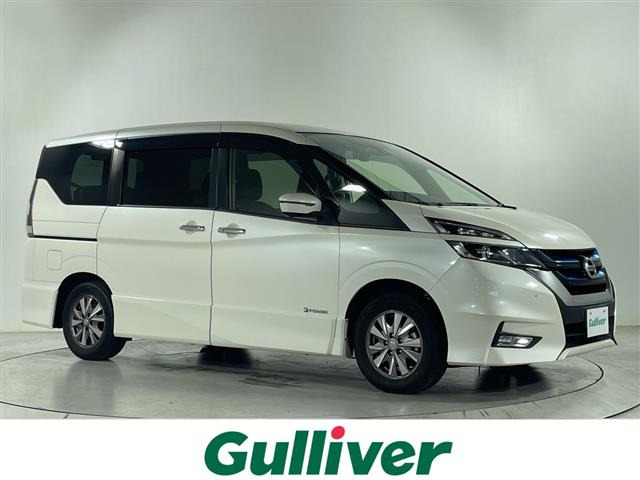 セレナ1.2 e-POWER ハイウェイスターV