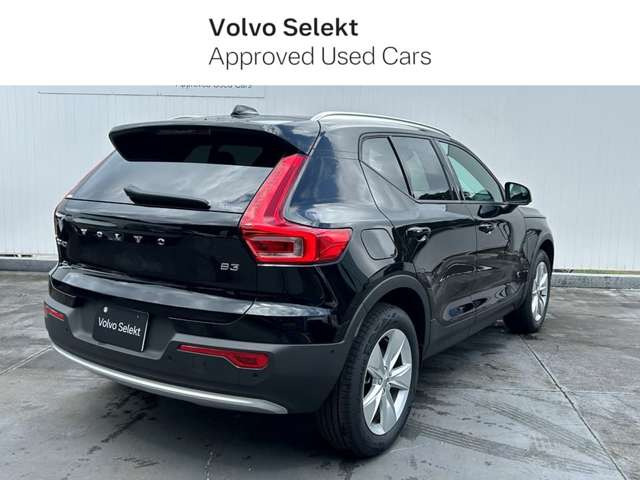 XC40プラス B3