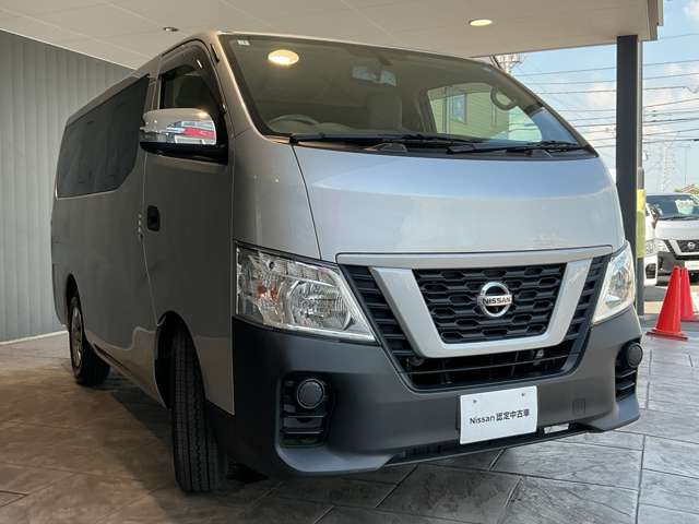 NV350キャラバンワゴン2.5 DX ロング 低床