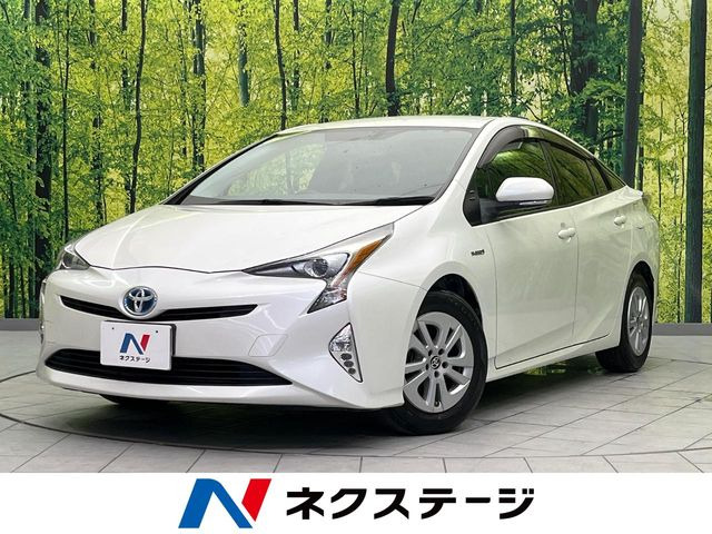 プリウス1.8 S