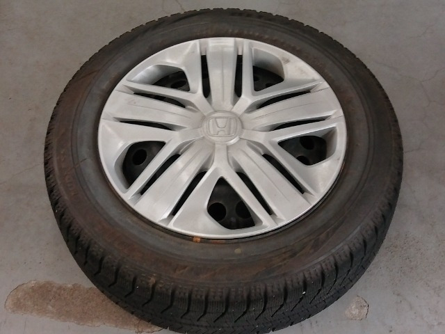 フィット1.3 13G L ホンダセンシング 4WD
