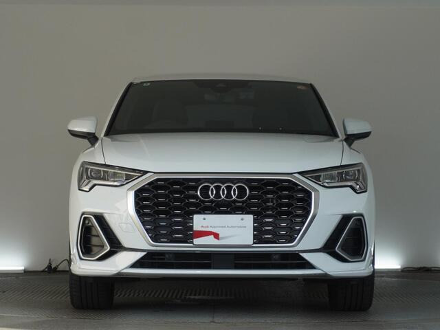 Q3